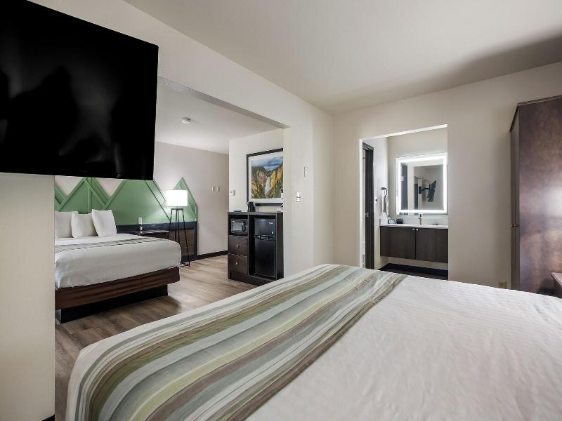 Mountain Vista Hotel image