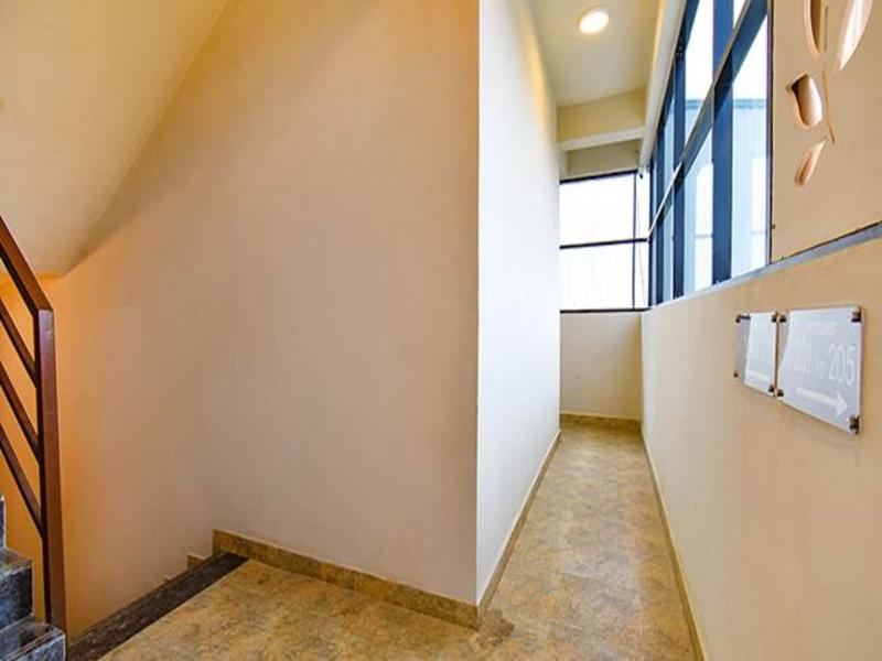 Fabhotel Tiru Residency image