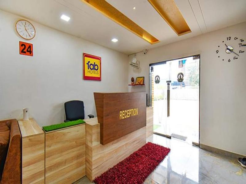 Fabhotel Tiru Residency image