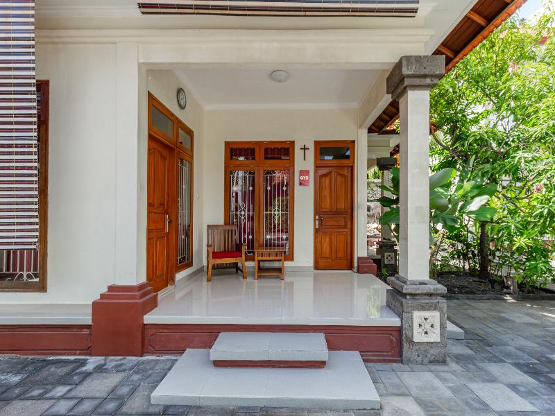 Collection O Near Seminyak Beach Formerly The Ku image