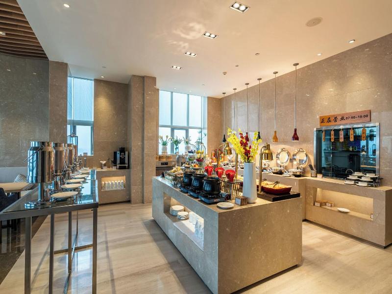 Cheng Du Wifc Suites Yyc Preferred