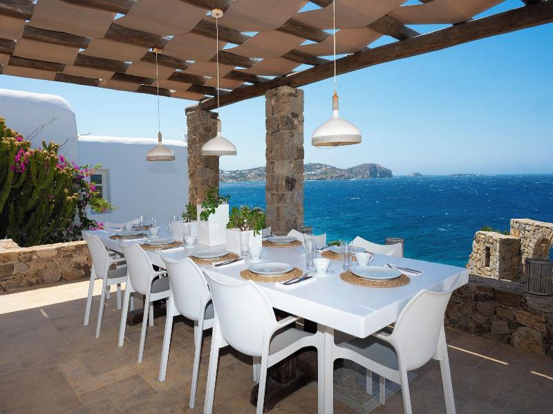Topos Exclusive Mykonos