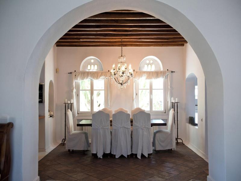 Topos Exclusive Mykonos gallery photo 16