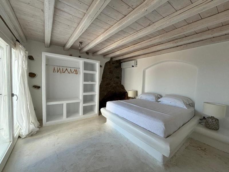 Topos Exclusive Mykonos gallery photo 19