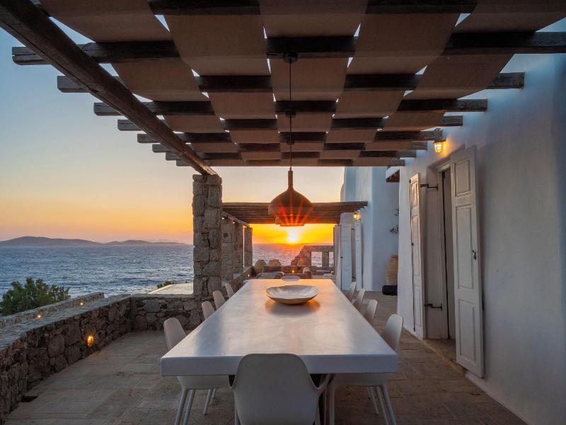 Topos Exclusive Mykonos gallery photo 26