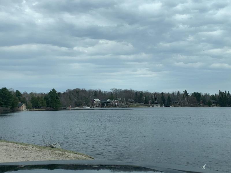 Ahmic Lake Resort