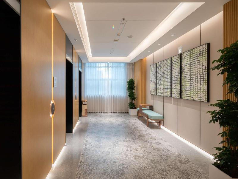 Hilton Garden Inn Shenzhen Nanshan Avenue image