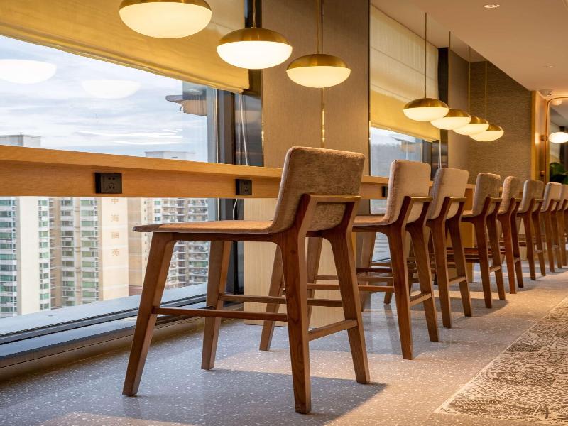 Hilton Garden Inn Shenzhen Nanshan Avenue image