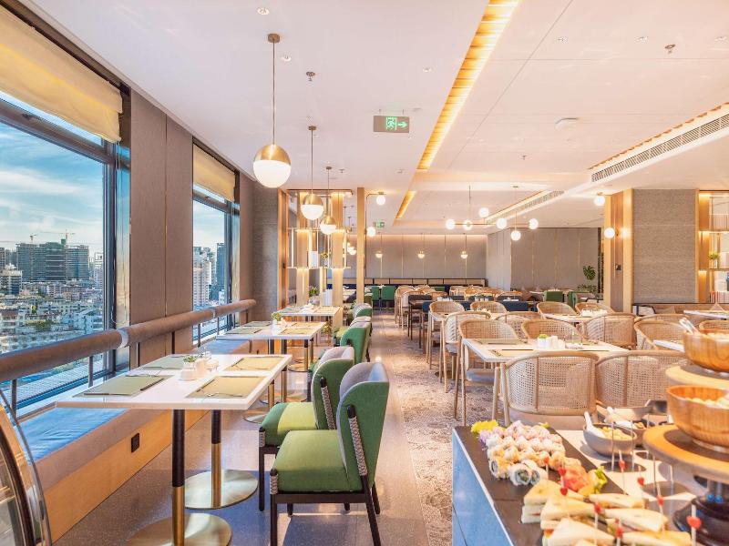 Hilton Garden Inn Shenzhen Nanshan Avenue image
