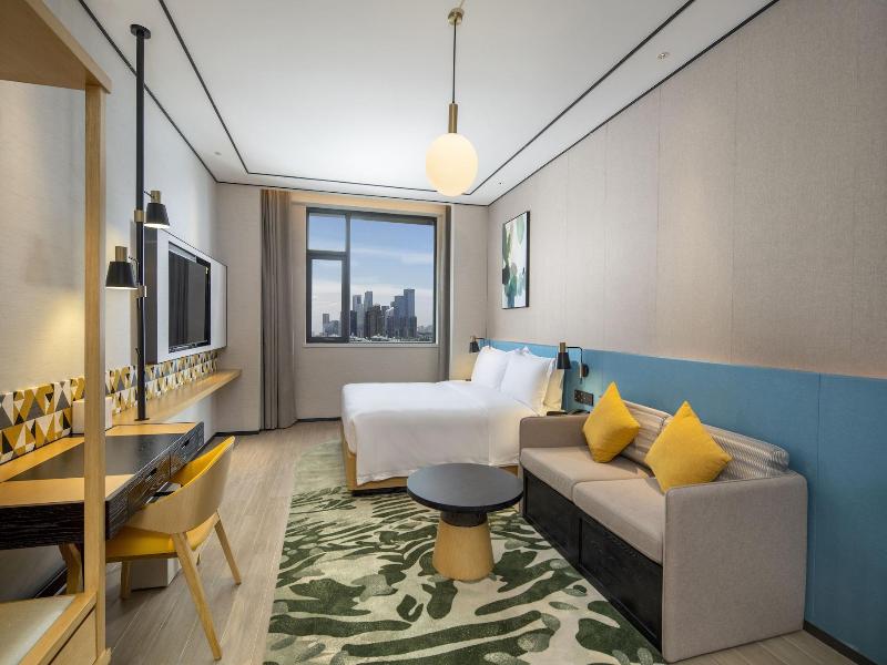 Hilton Garden Inn Shenzhen Nanshan Avenue image