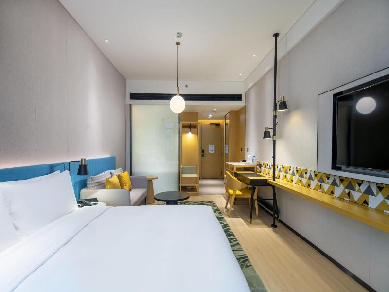 Hilton Garden Inn Shenzhen Nanshan Avenue image