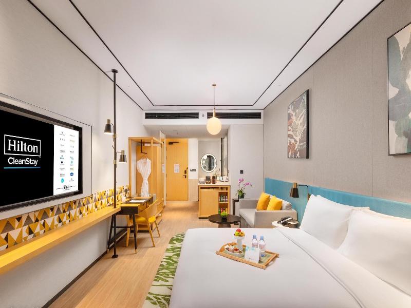 Hilton Garden Inn Shenzhen Nanshan Avenue image