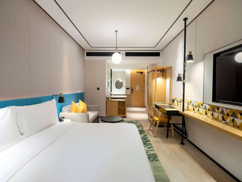 Hilton Garden Inn Shenzhen Nanshan Avenue image