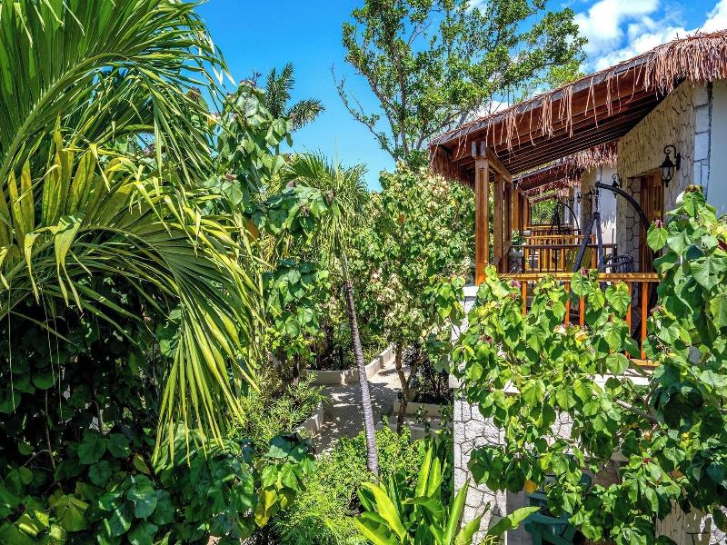 Ocean Cliff Hotel Negril Limited image