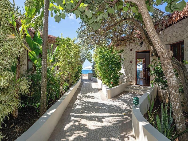 Ocean Cliff Hotel Negril Limited image