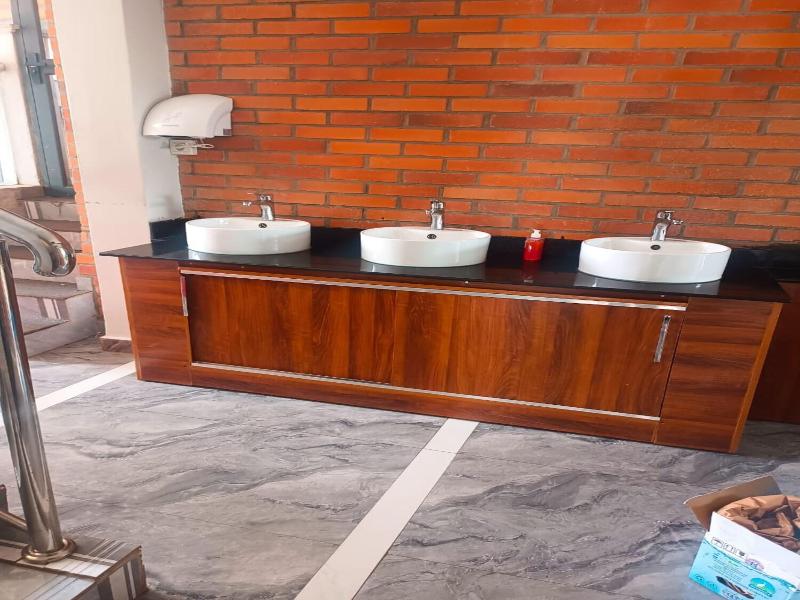 Fanfare Suites image