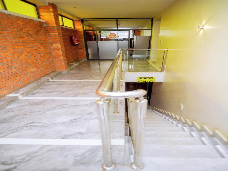 Fanfare Suites image
