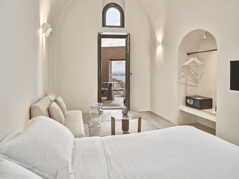 Old Castle Oia Adults Only image
