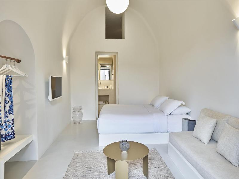 Old Castle Oia Adults Only image