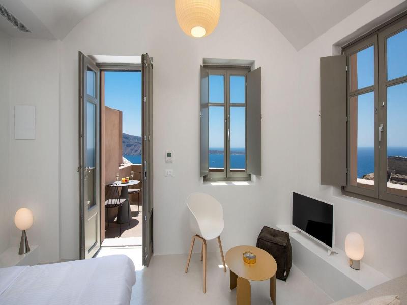 Old Castle Oia Adults Only image