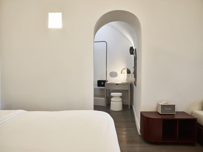 Old Castle Oia Adults Only image