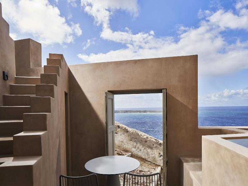 Old Castle Oia Adults Only image