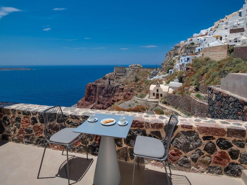 Old Castle Oia Adults Only image