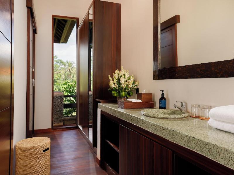 Villa Leona Valley View Ubud image