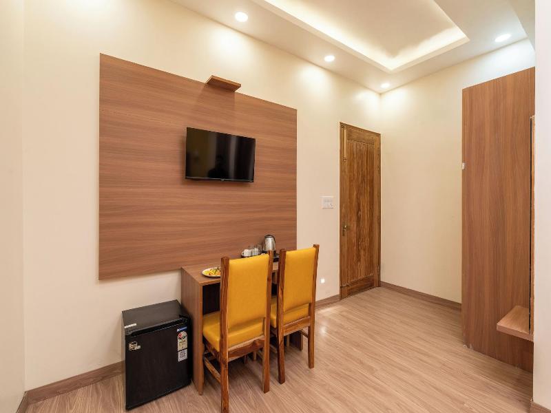 Lime Tree Hotel & One Bhk Serviced Apartment - N image