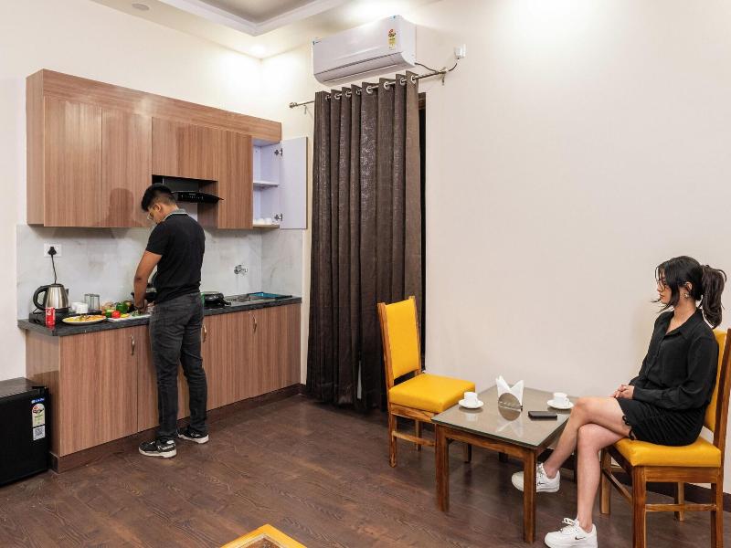 Lime Tree Hotel & One Bhk Serviced Apartment - N image