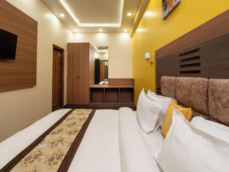 Lime Tree Hotel & One Bhk Serviced Apartment - N image