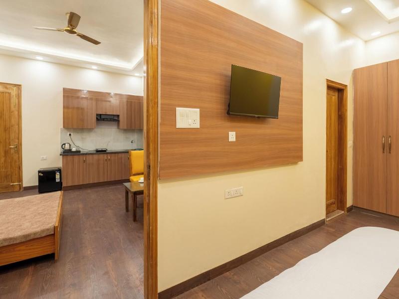 Lime Tree Hotel & One Bhk Serviced Apartment - N image