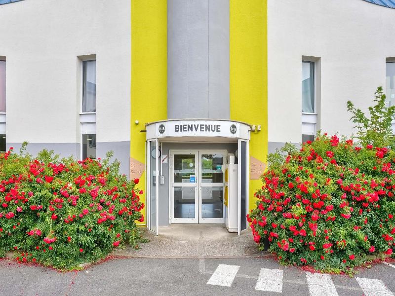 Hotel Premia Re Classe Roissy Saint Witz image