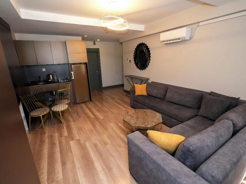 No 139 Apartments image