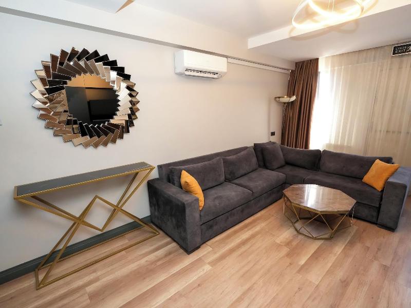 No 139 Apartments image