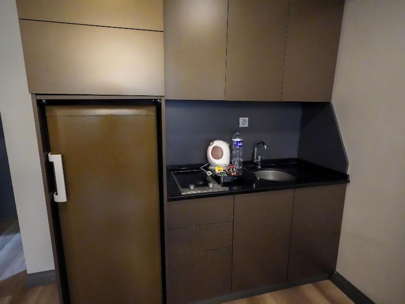 No 139 Apartments image