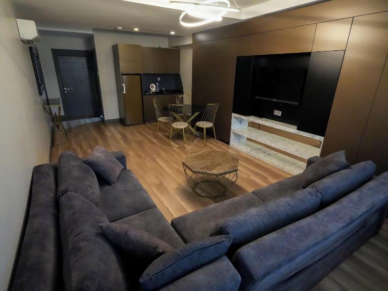 No 139 Apartments image