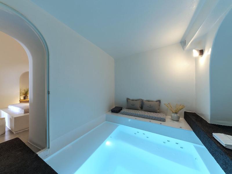 Thera Villas