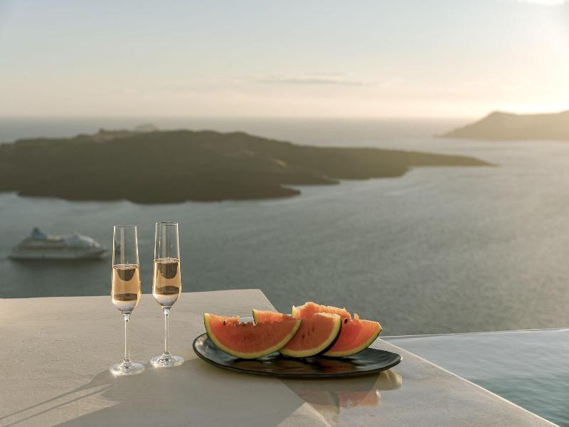 Thera Villas