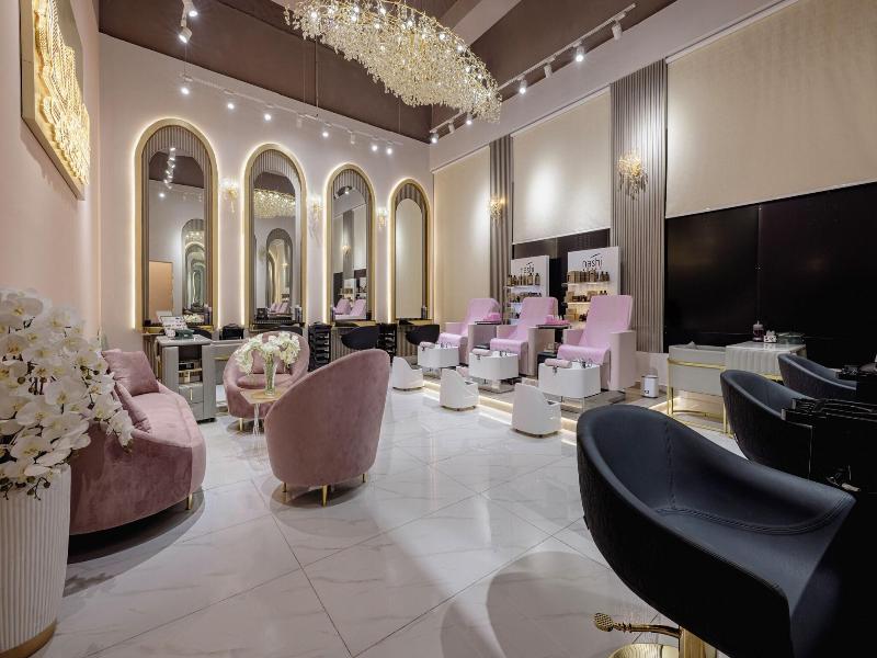 Khalidia Palace Hotel Dubai image