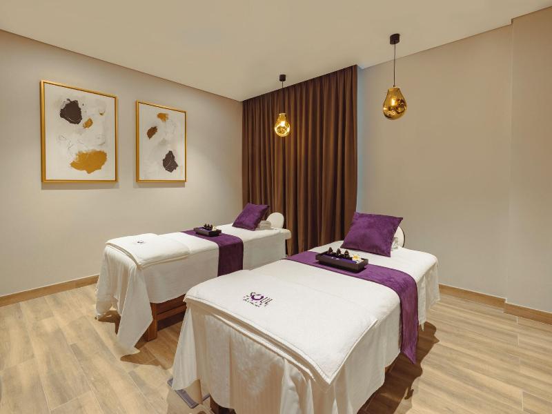 Khalidia Palace Hotel Dubai image