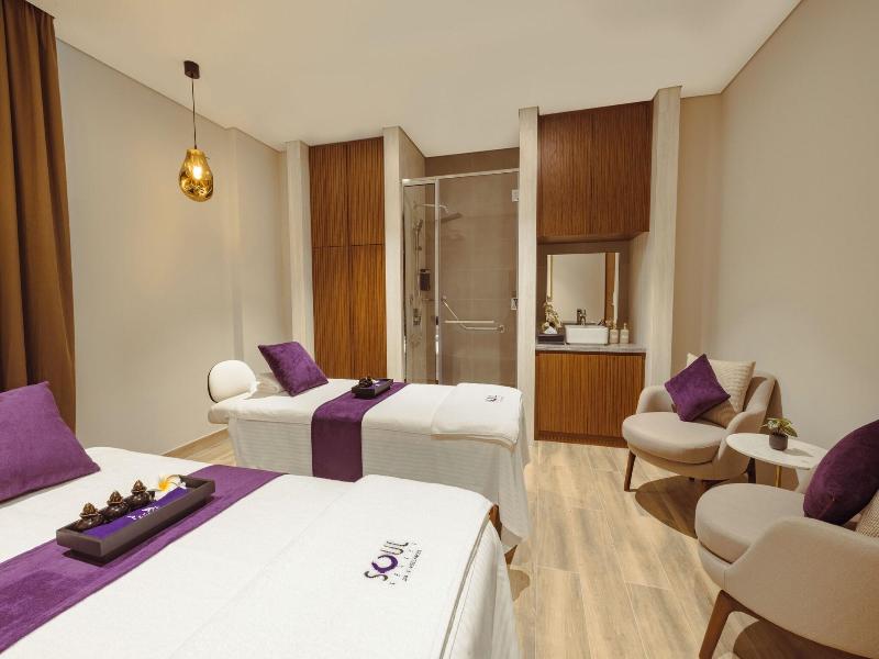 Khalidia Palace Hotel Dubai image