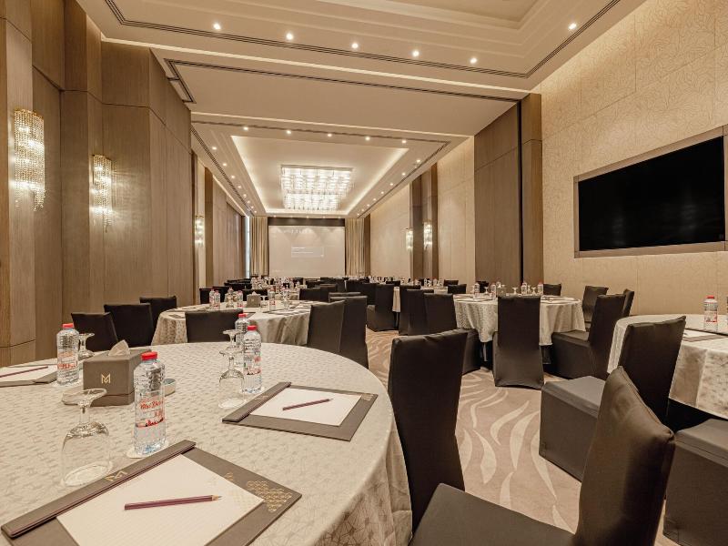 Khalidia Palace Hotel Dubai image