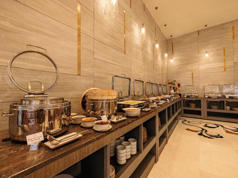 Khalidia Palace Hotel Dubai image