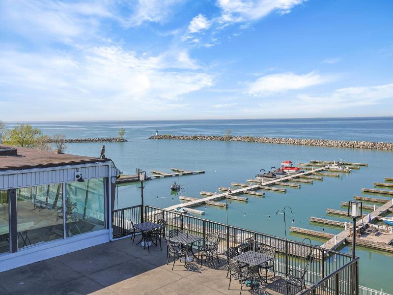 The Jordan Ramada By Wyndham image