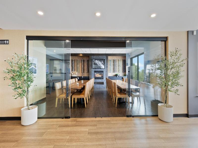 The Jordan Ramada By Wyndham image