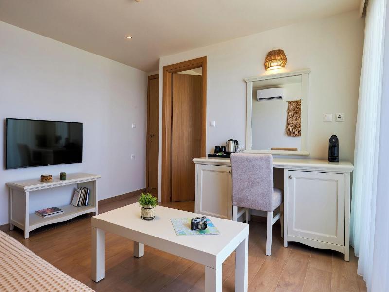 Koutrakis Suites By Estia image