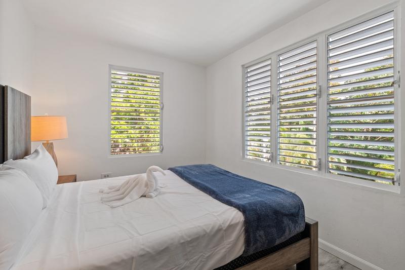 Rainforest House By Otium image