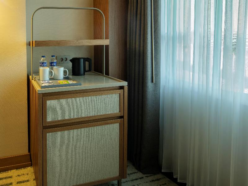 Doubletree By Hilton Istanbul Macka image