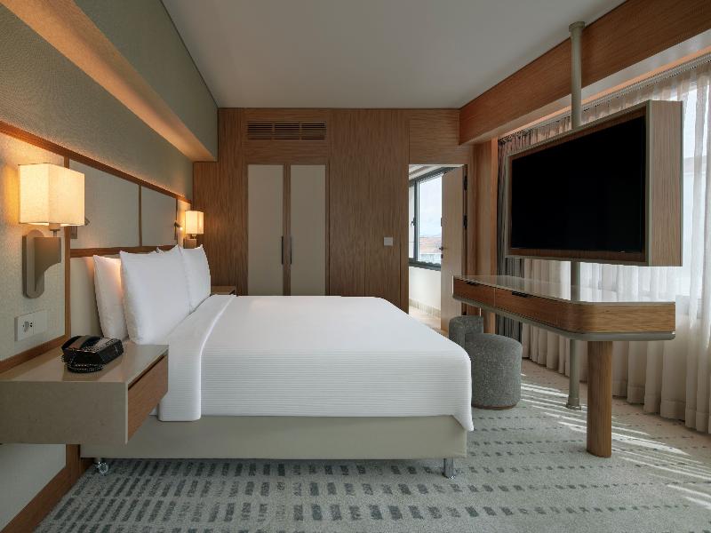 Doubletree By Hilton Istanbul Macka image